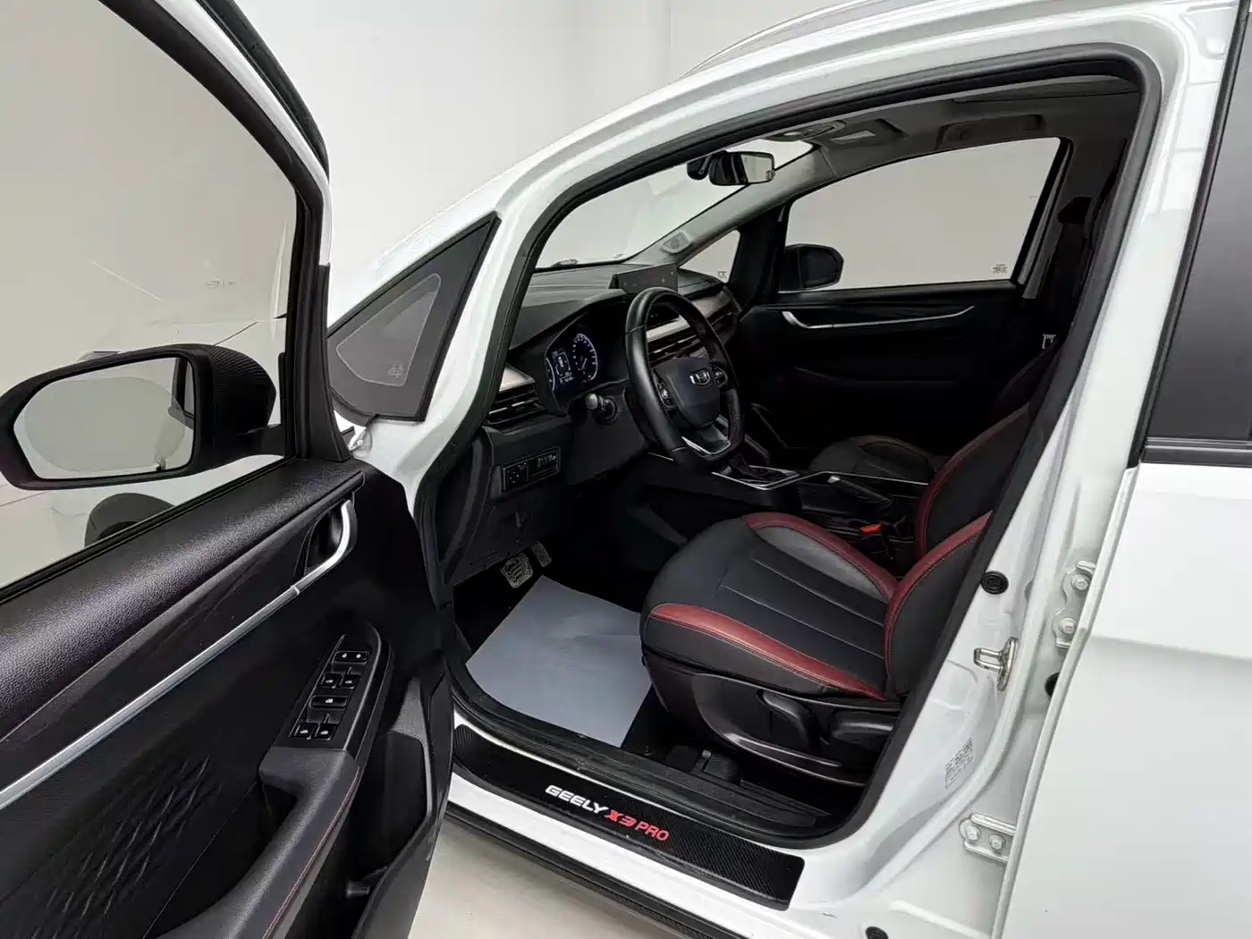 GEELY AUTOMOBILE VISION X3