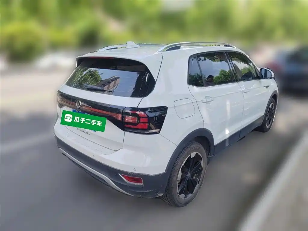 Volkswagen Tanying 2021 1.5L Automatic Smart Connect Edition фото 4