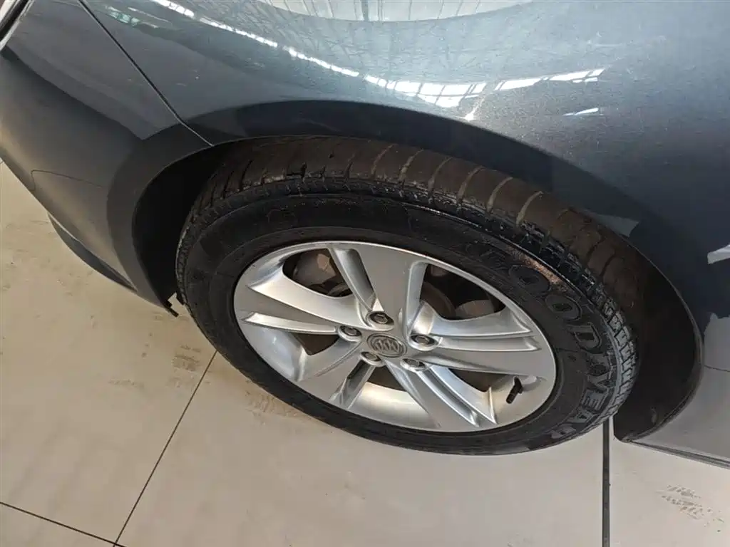 Buick Regal 2019 20T Elite China VI фото 23