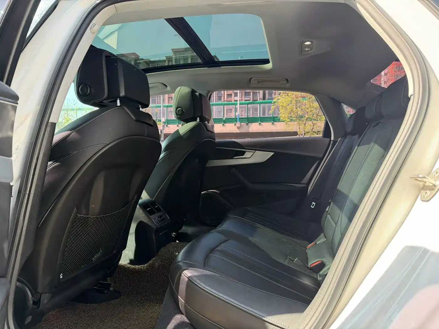 Audi A4L 2020 40 TFSI Luxury Dynamic фото 11