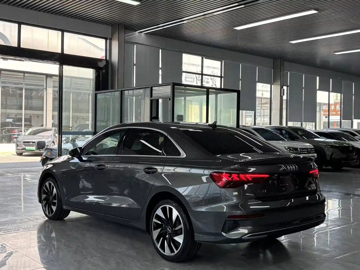 Audi A3 2023 Facelift A3L Limousine 35 TFSI Fashion Elegance фото 12