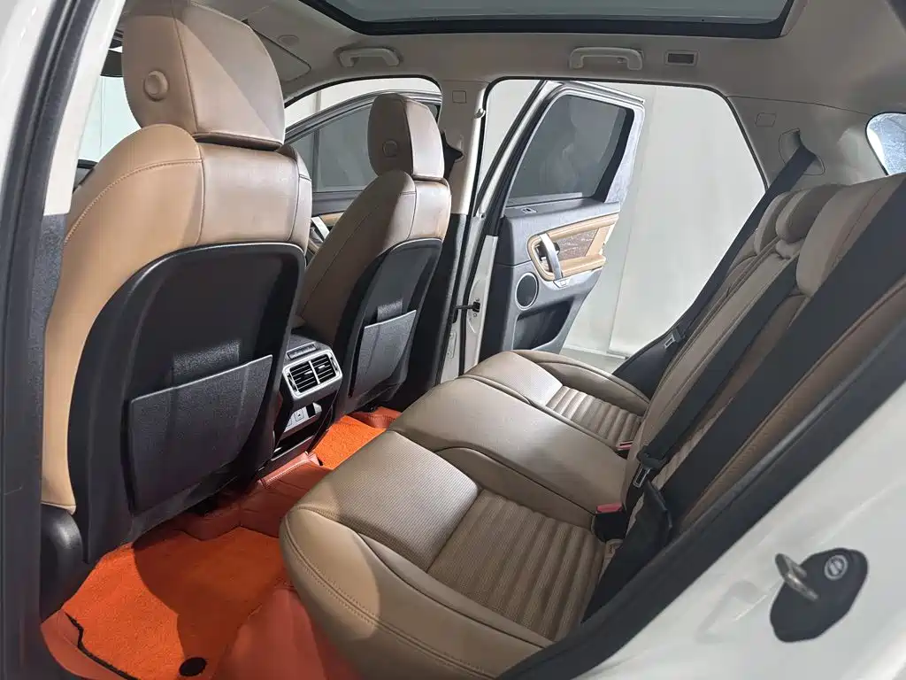 Land Rover Discovery Sport 2024 2024 Performance Technology Edition