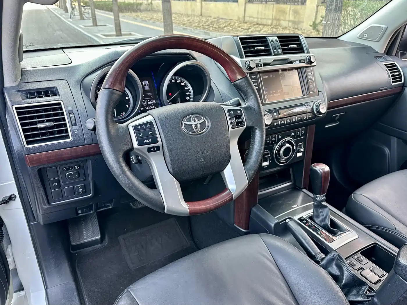 Toyota Prado 2016 3.5L Auto VX NAVI фото 11