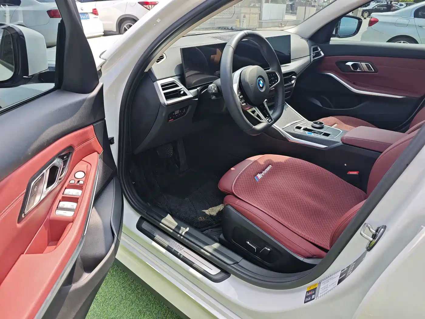 BMW i3 2025 2025 eDrive 35 L