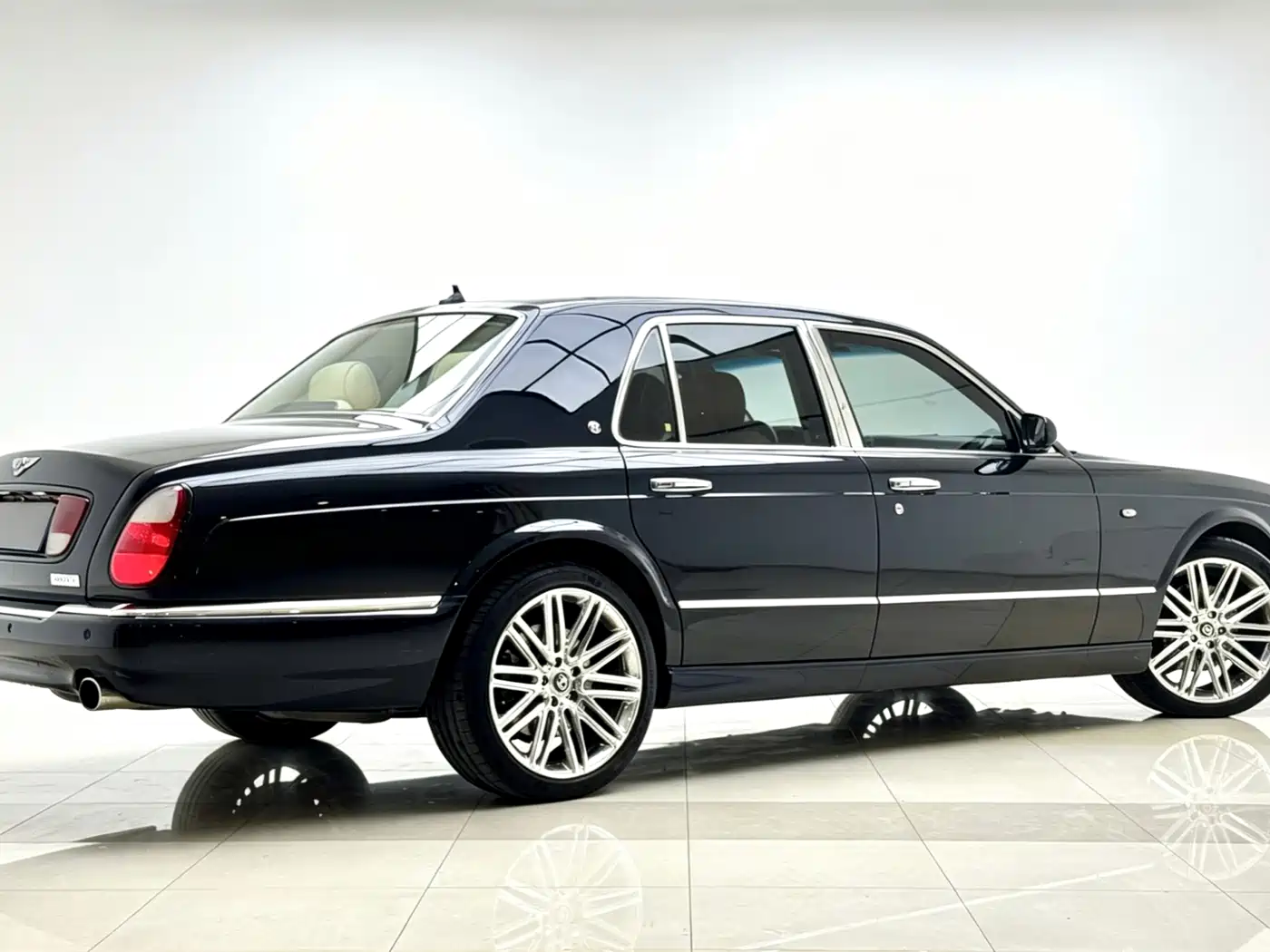 Bentley Arnage 2005 Model R 6.8T фото 4