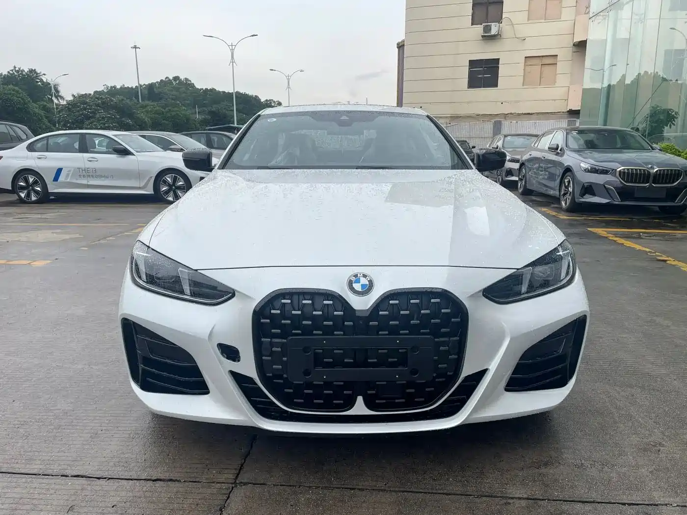 BMW 4 Series 2024 430i M Sport Shadow Edition фото 3