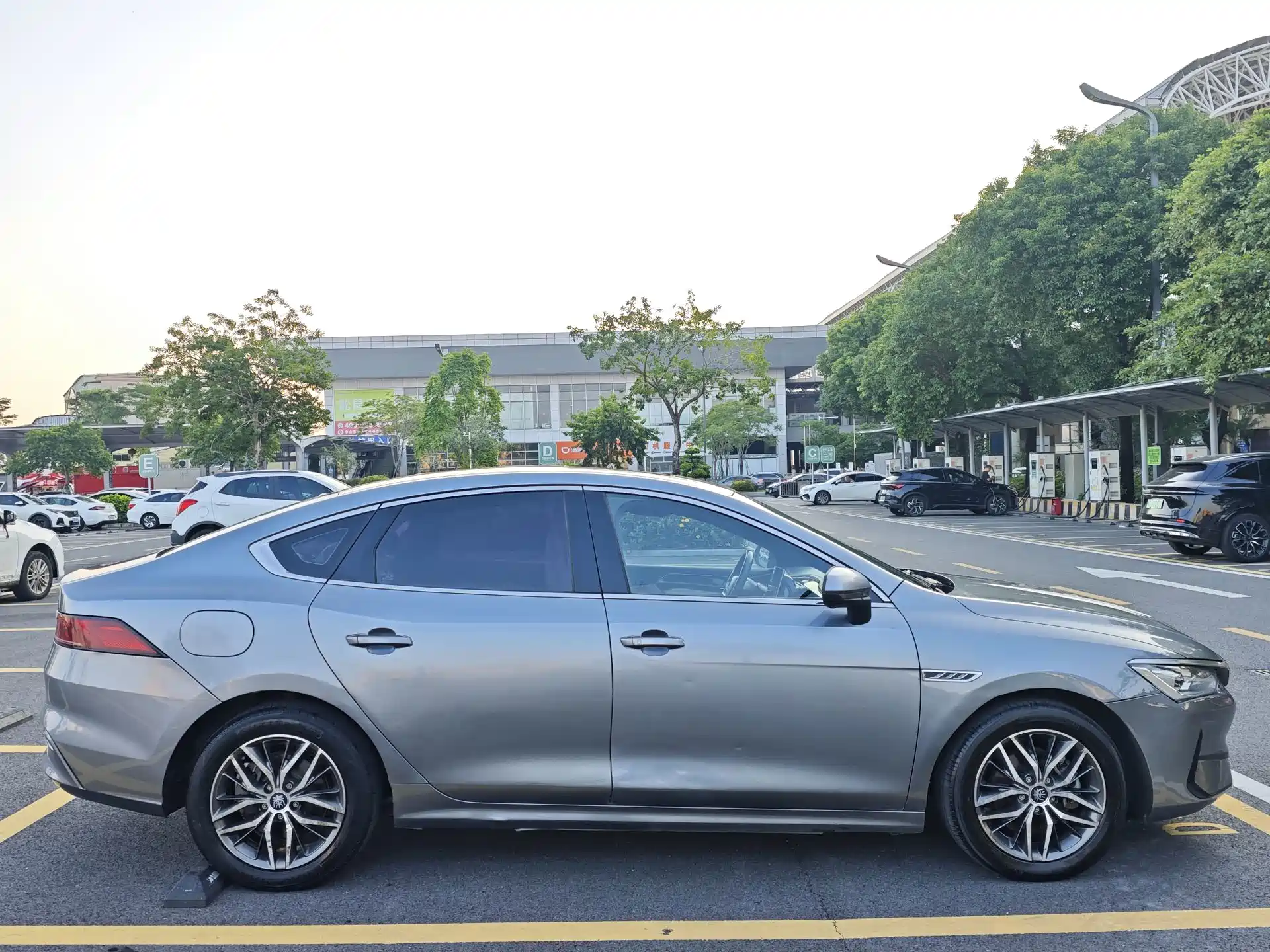 Фото 15 - BYD Qin PLUS