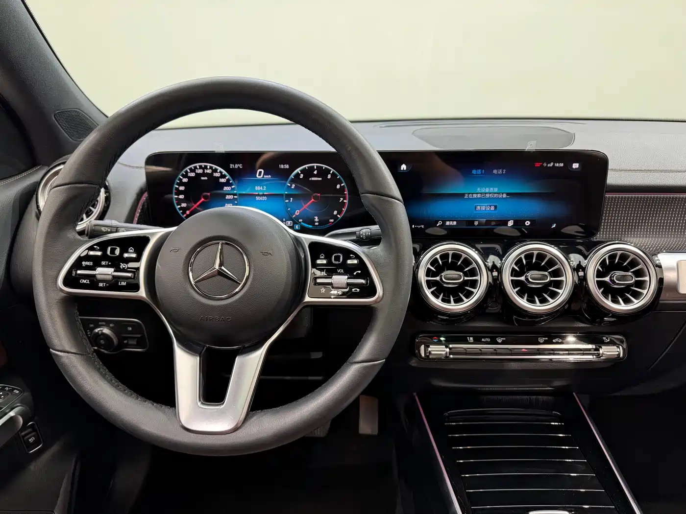 Mercedes-Benz GLB 2023 GLB 220 Dynamic фото 28