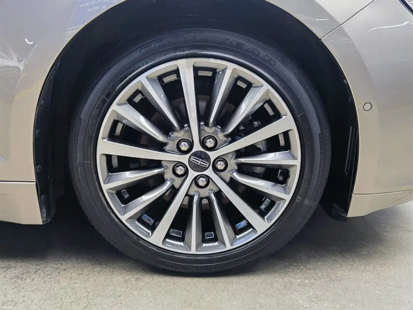 Lincoln MKZ 2019 2019 2.0T Zunya Edition China VI