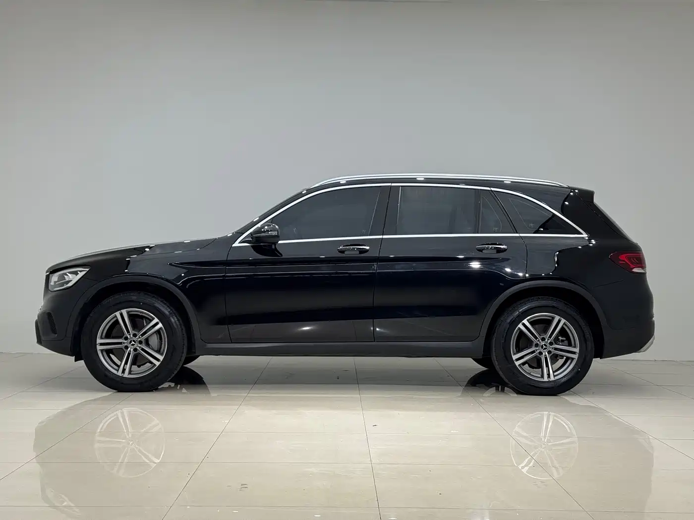 Mercedes-Benz GLC 2021 GLC 260 L 4MATIC Sporty фото 7