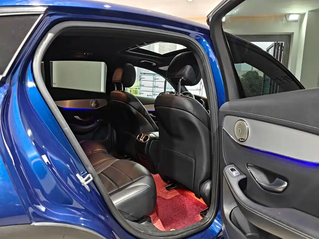 Mercedes-Benz GLC Coupe 2020 GLC 260 4MATIC Coupe SUV фото 10