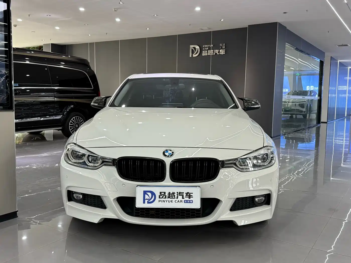 BMW 3 Series 2019 320Li M Luxury Package фото 2