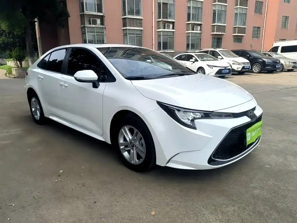 Toyota Levin 2023 185T CVT Luxury фото 4