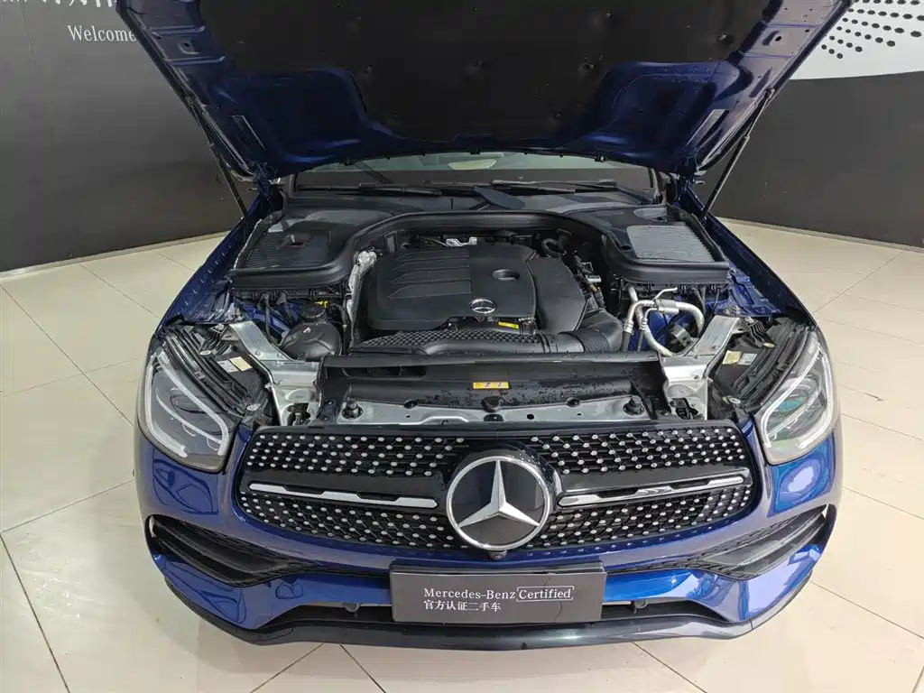 Mercedes-Benz GLC Coupe 2020 GLC 260 4MATIC Coupe SUV фото 3