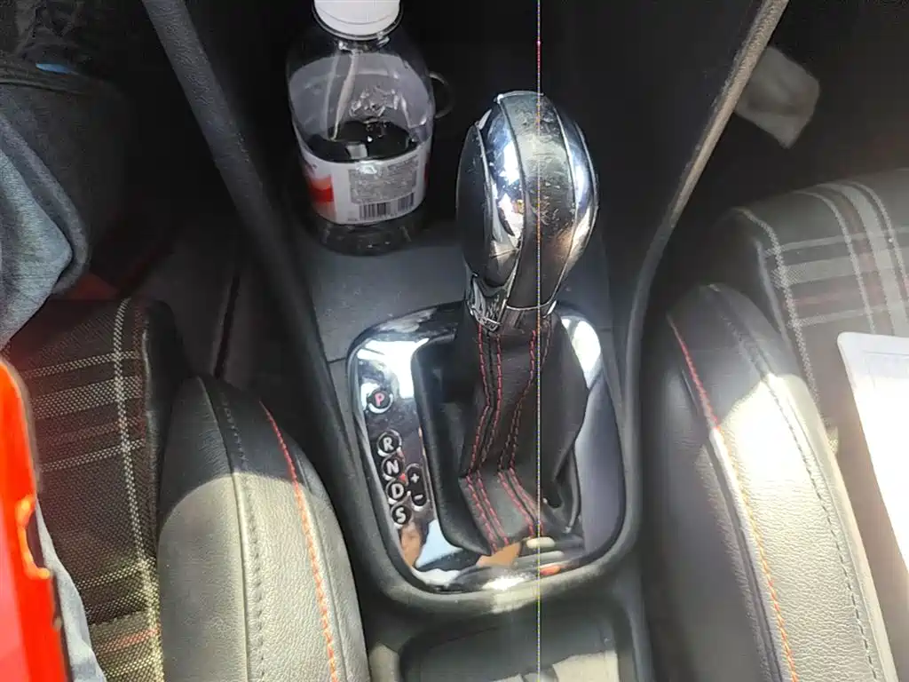 Volkswagen Polo 2012 1.4TSI GTI фото 14