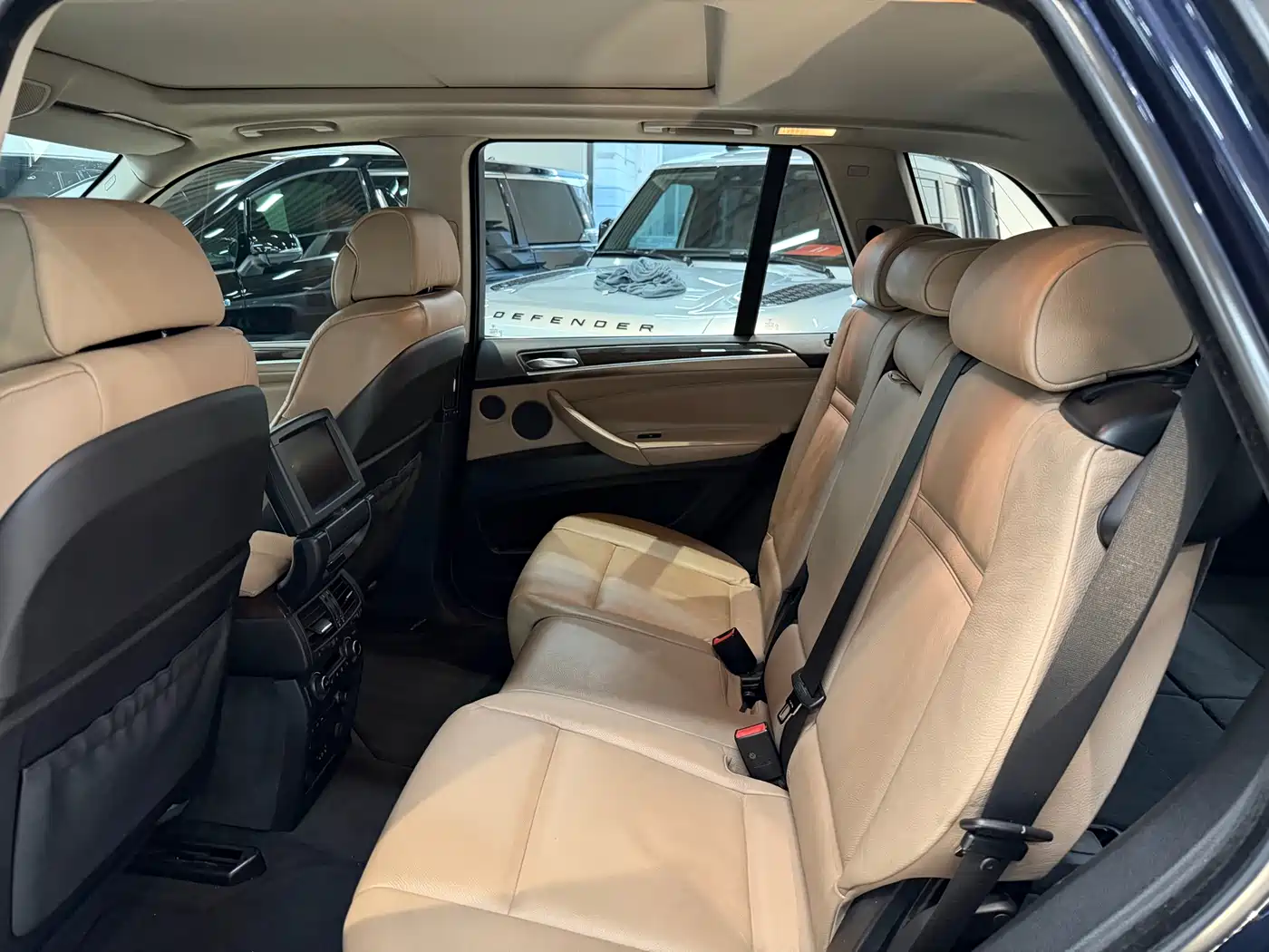 BMW X5 (Import) 2008 Model xDrive48i Luxury Type фото 13