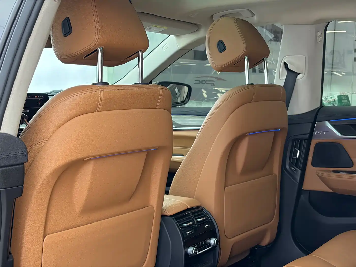 BMW 6 Series GT 2020 630i Luxury Design Package фото 18