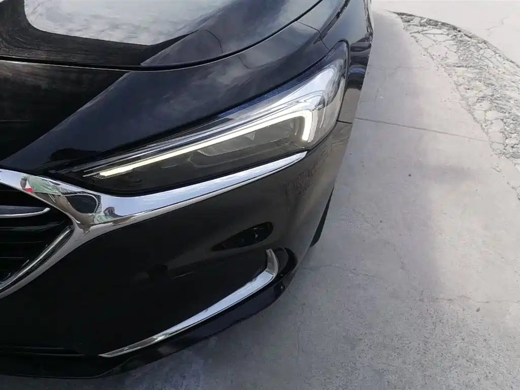 Buick LaCrosse 2021 652T Luxury Edition фото 24