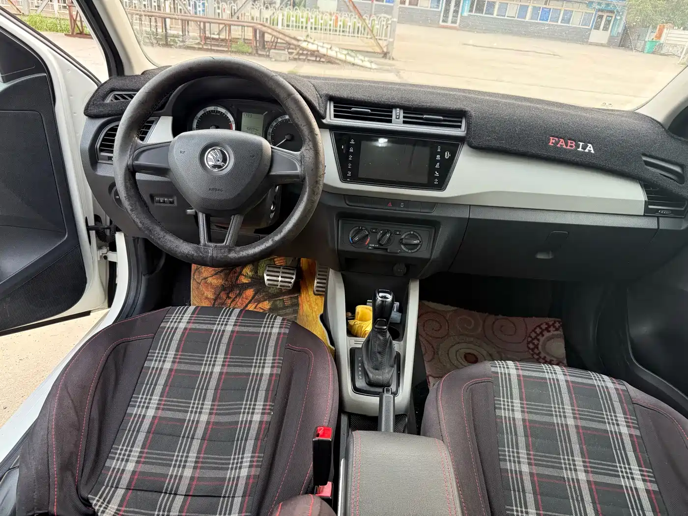 Škoda Fabia 2017 2017 1.4L Auto Car Enjoy Edition
