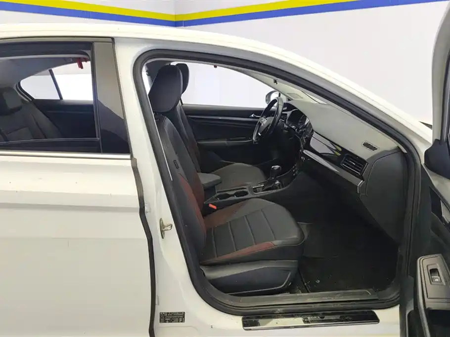Volkswagen Bora 2019 Facelift 1.5L Automatic Elite China VI фото 8