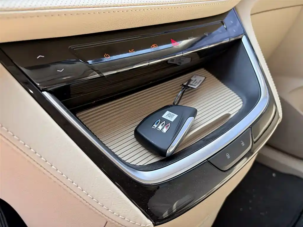 Buick GL8 New Energy 2025 Landlux Smart Edition 7-seater фото 17