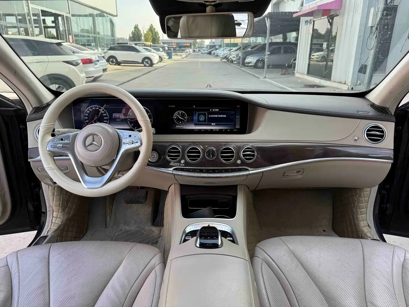 Фото 8 - Mercedes-Benz S-Class