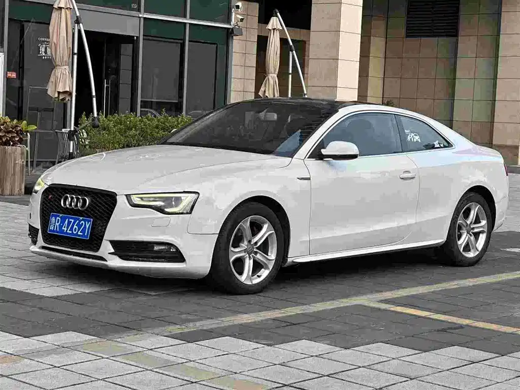 Audi A5 (Import) 2014 Coupe 45 TFSI фото 2