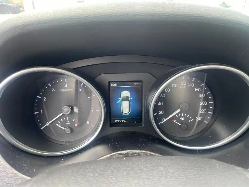 Haval H6 Coupe 2016 Blue Label 1.5T Automatic 2WD Elite фото 11