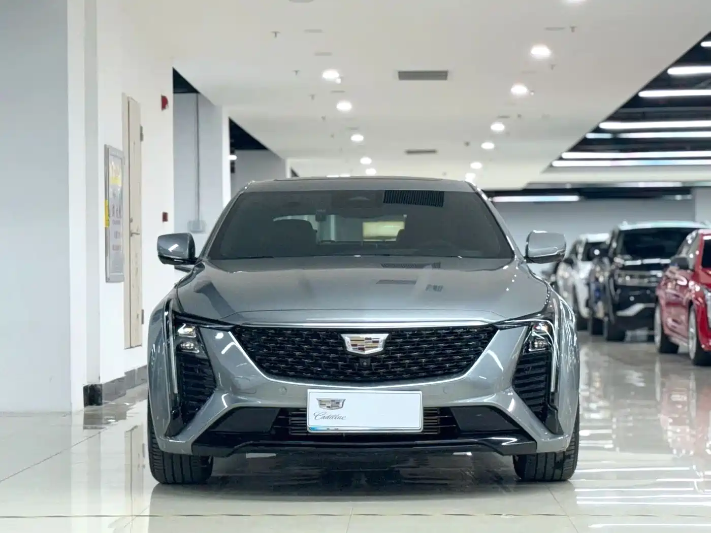 Cadillac CT5 2025 Model 28T Urban Sport Edition фото 2