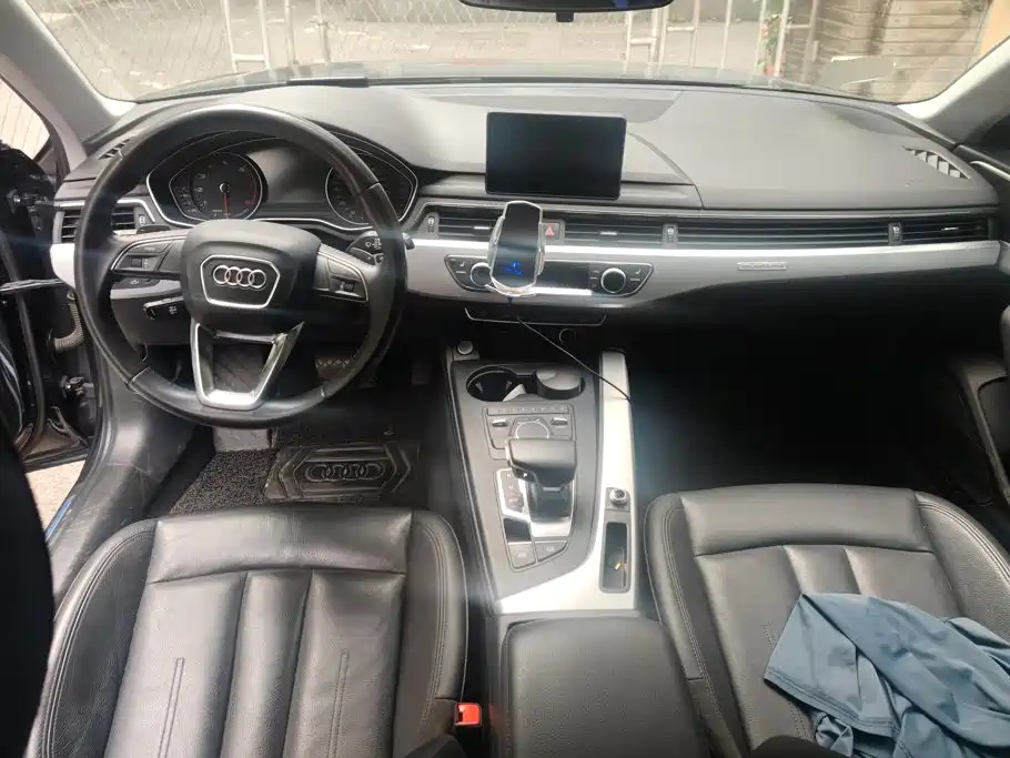 Audi A4 (Import) 2018 2017 45 TFSI allroad quattro Fashion