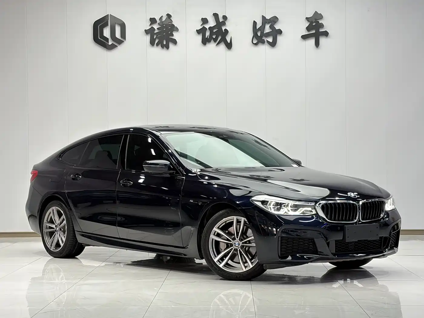 BMW 6 Series GT 2019 630i M Sport Package фото 4