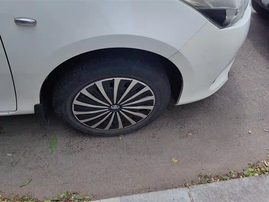 Toyota Vios 2014 1.5L Automatic Wisdom Edition фото 6