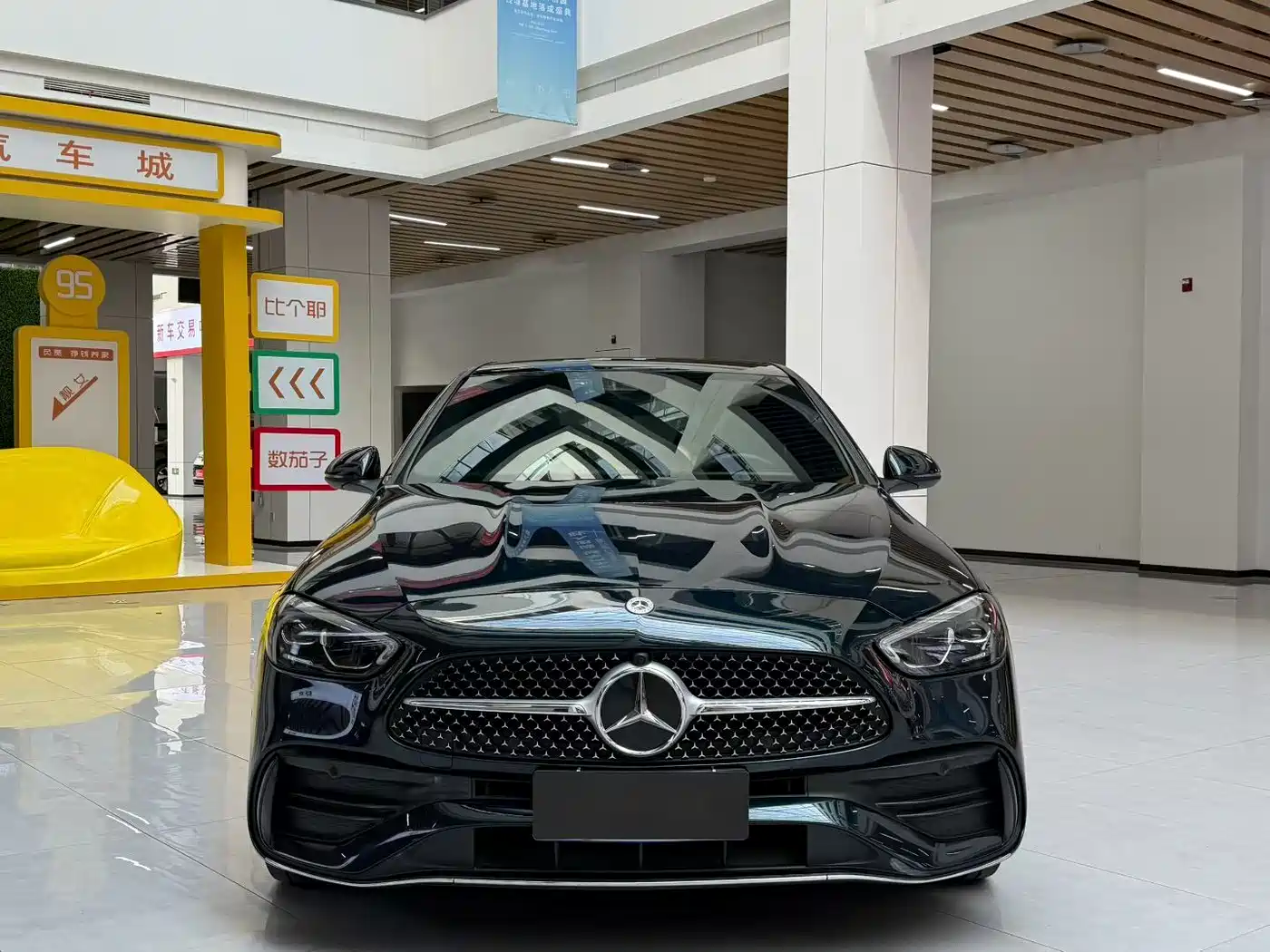 Mercedes-Benz C-Class 2023 Facelift C 260 L Sport Edition фото 2