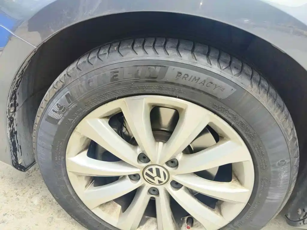 Volkswagen Magotan 2012 2012 Facelift 1.8TSI Luxury