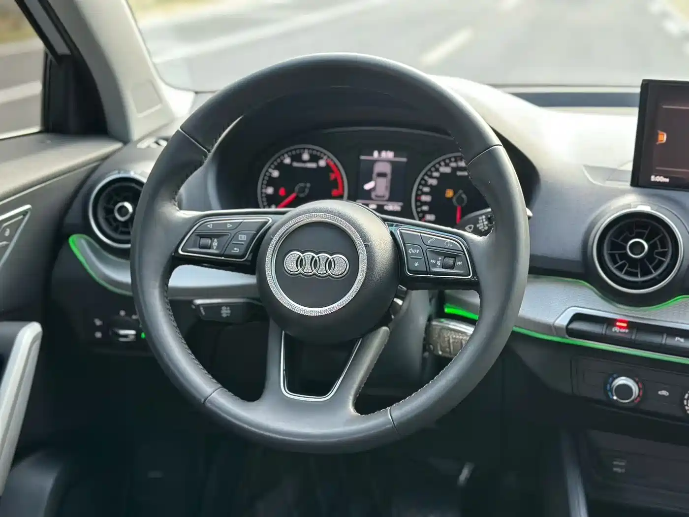 Audi Q2L 2020 35 TFSI Progressive Dynamic Model фото 5