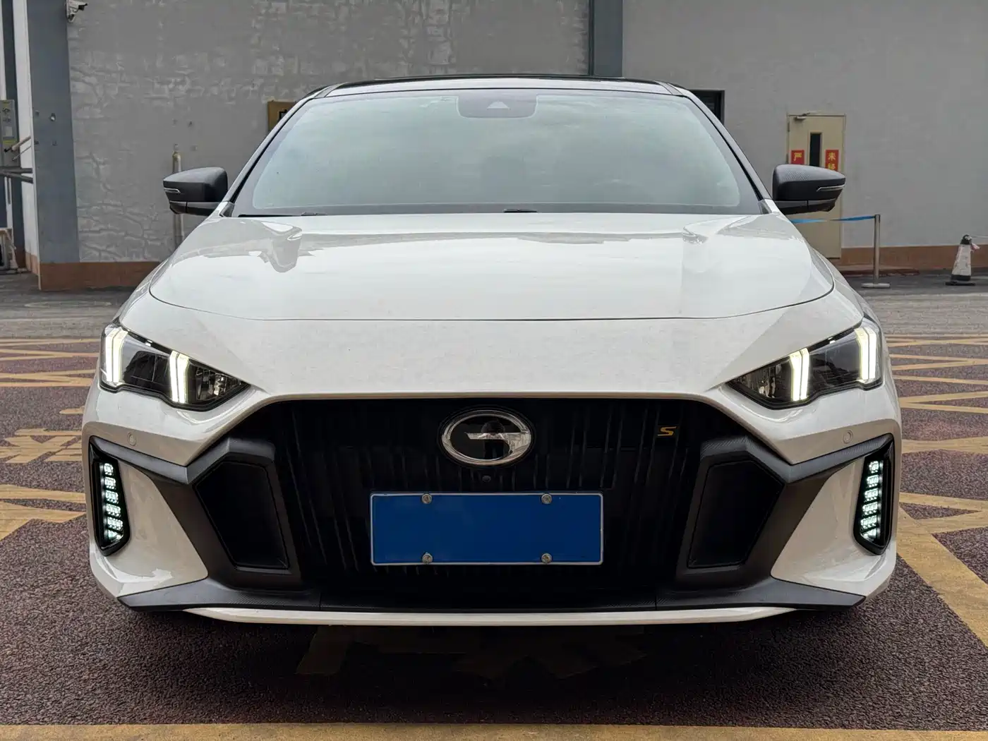 GAC Trumpchi Trumpchi Emkoo 2021 270T DCT J16 Edition фото 2