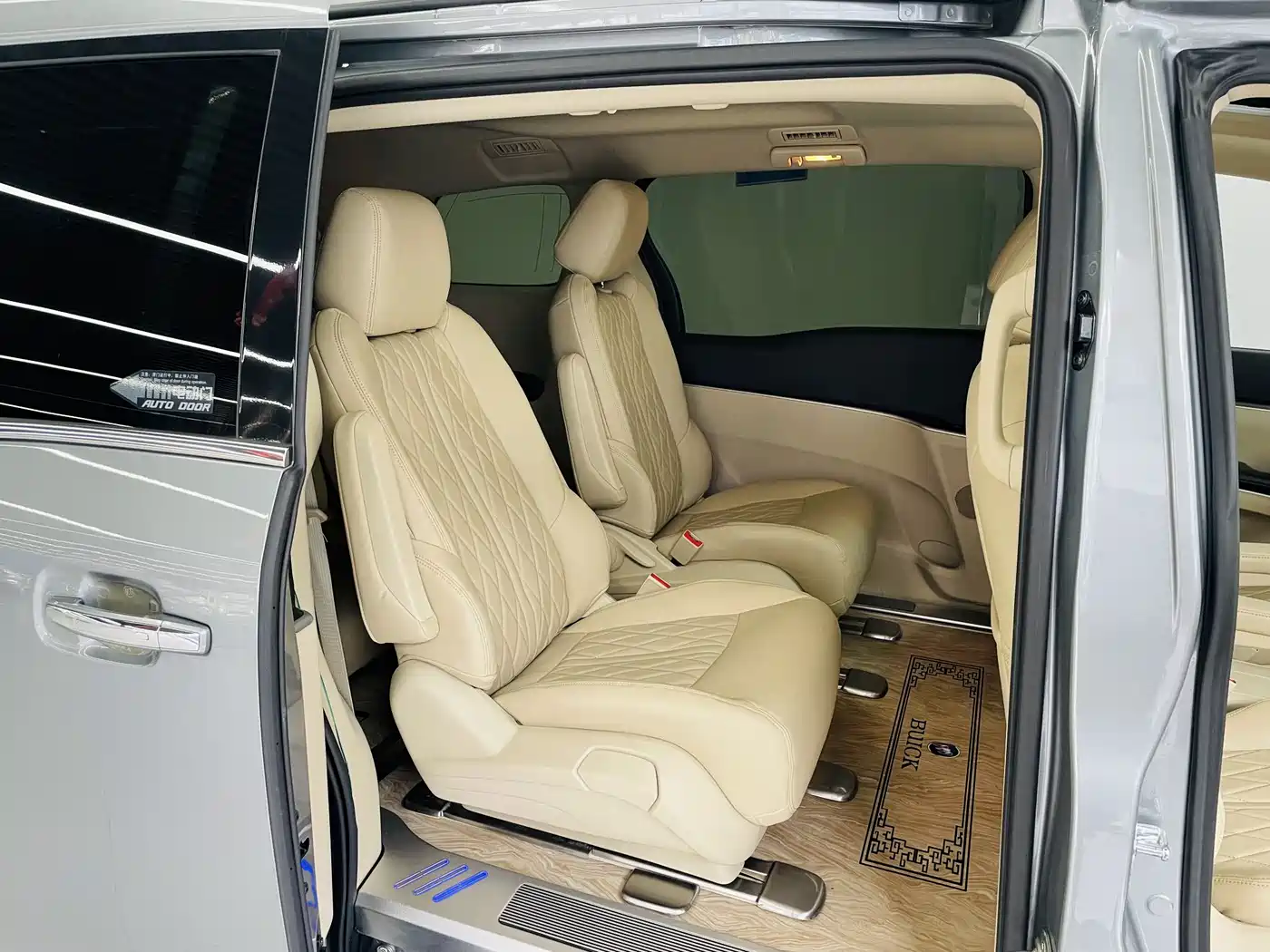 Buick GL8 2023 Facelift Land Business Class Luxury фото 11