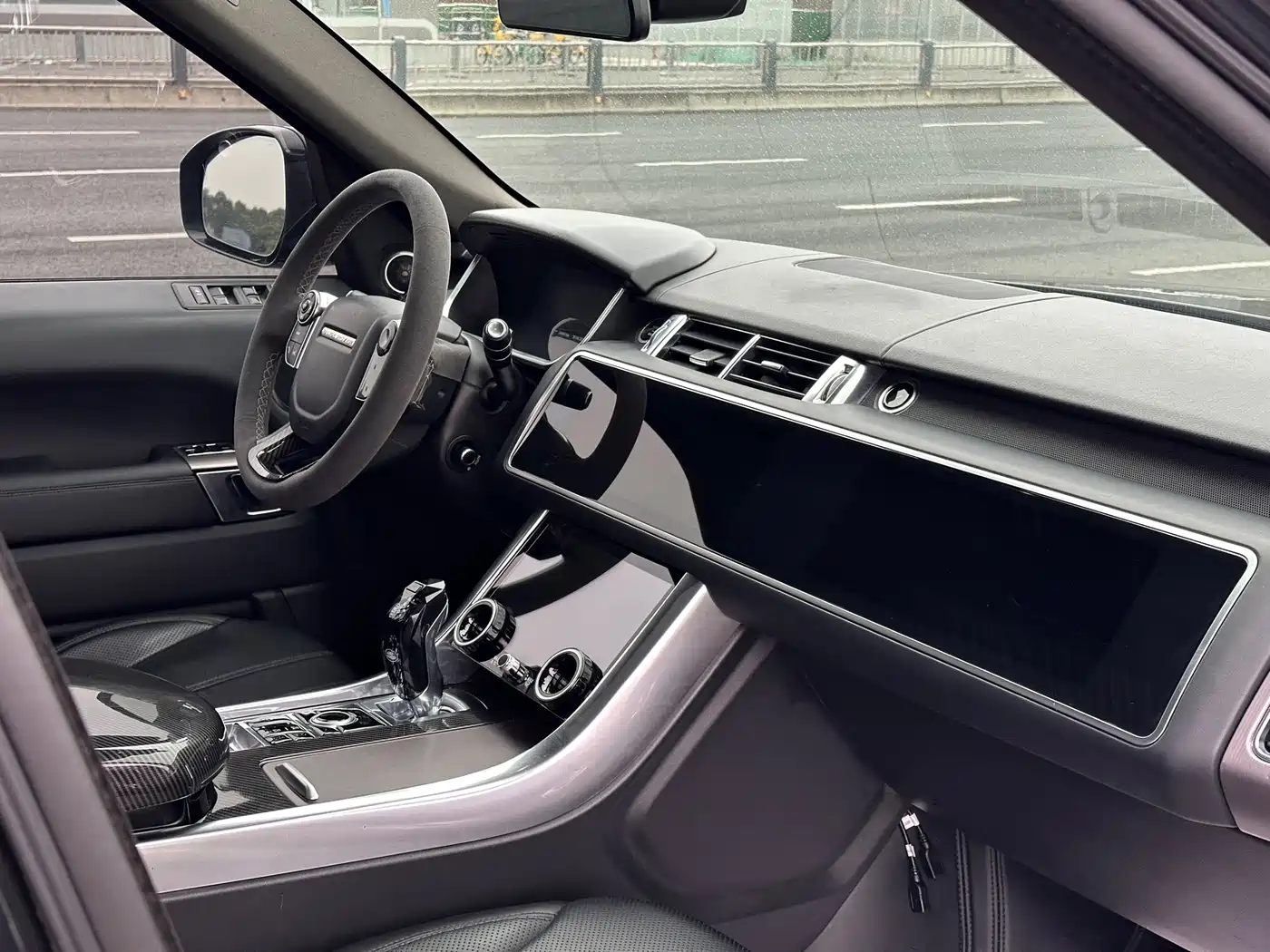 Land Rover Range Rover Sport фото 9