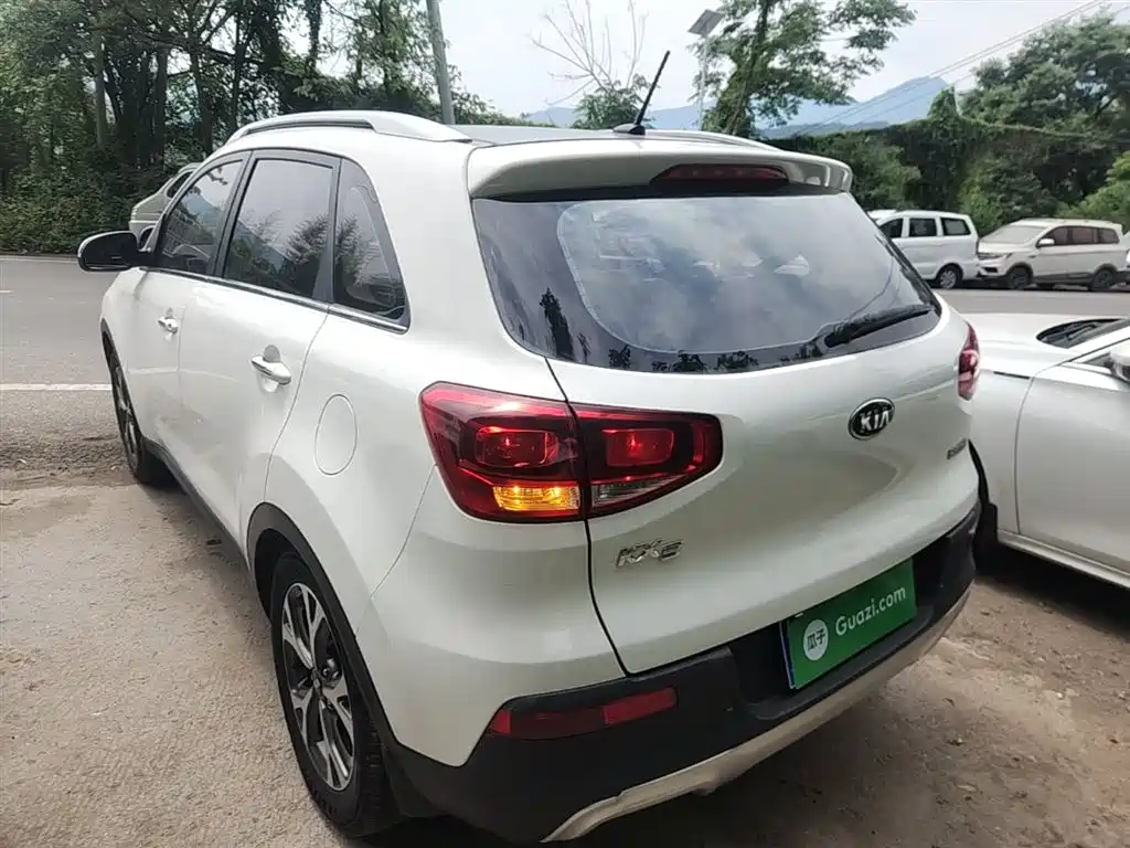 Kia KX3 Smart Run 2015 1.6L Automatic 2WD DLX фото 5