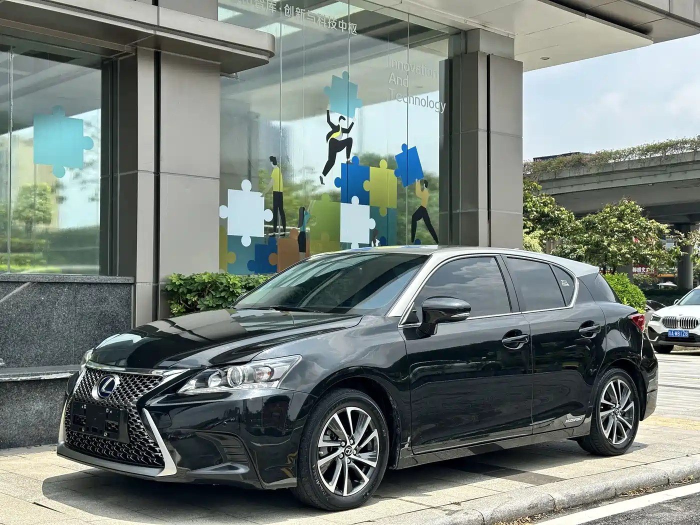 Lexus CT 2020 CT200h Elite Dual Color