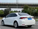 Фото 7 - Toyota Corolla