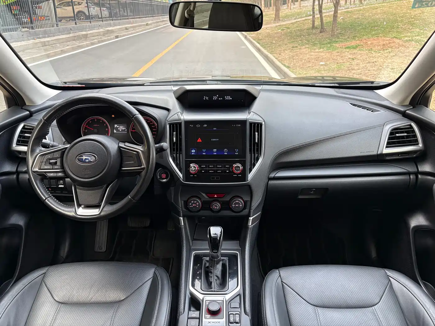 Subaru Forester 2020 2.0i Luxury Edition фото 7