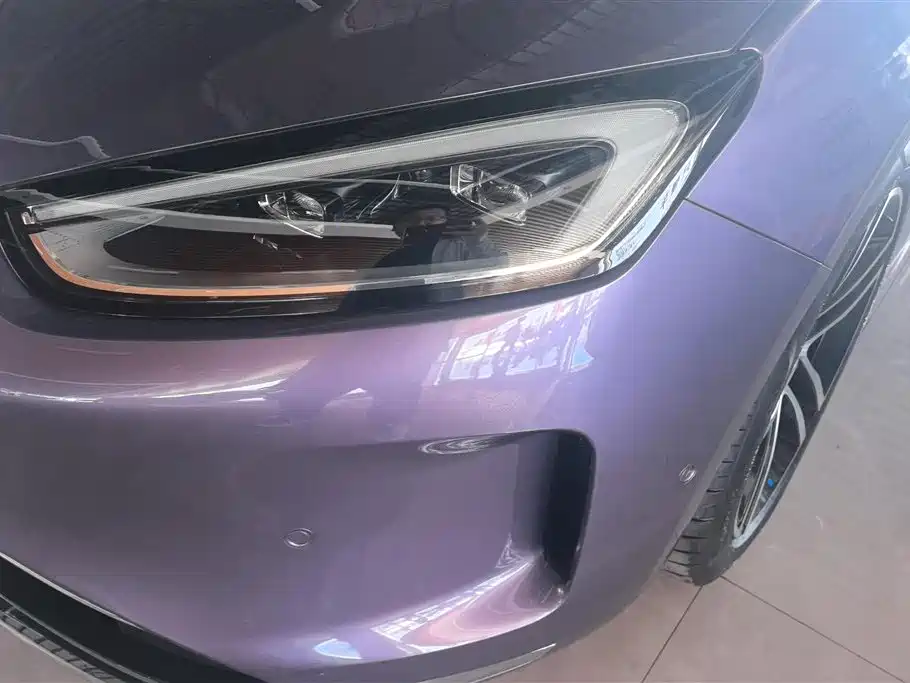 AITO Wenjie AITO M5 2025 Extended Range Ultra AWD фото 5