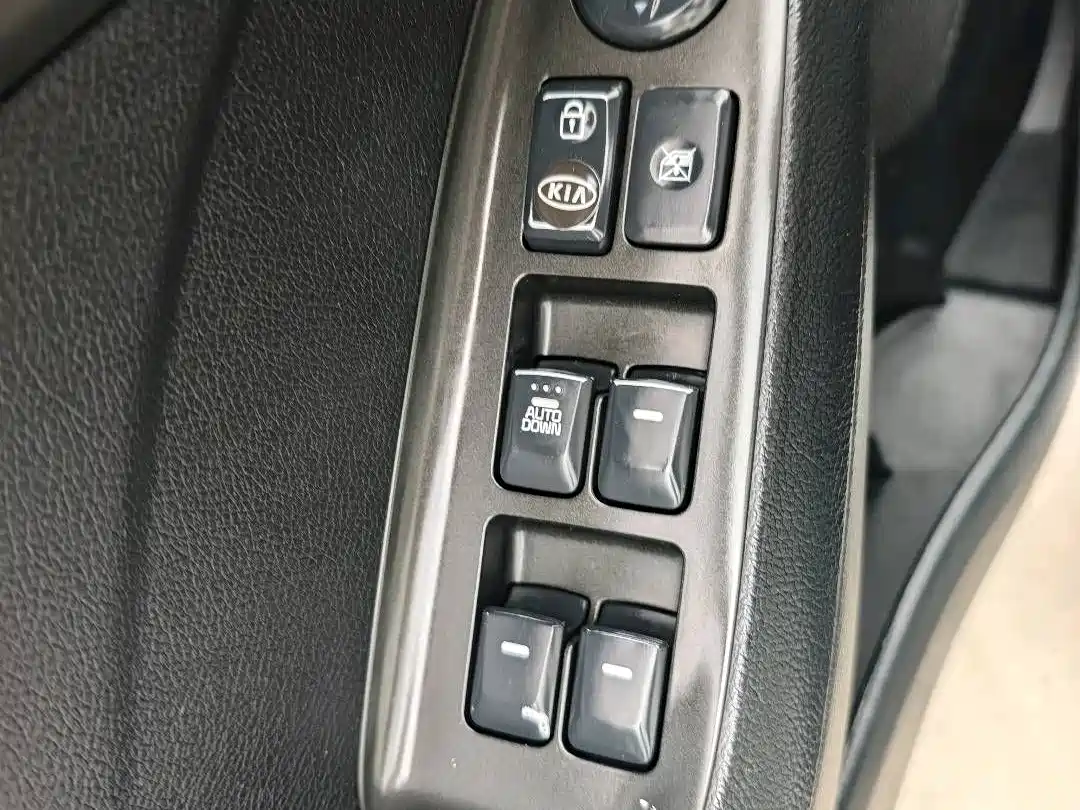 Kia K3 2016 1.6L Automatic GL фото 13