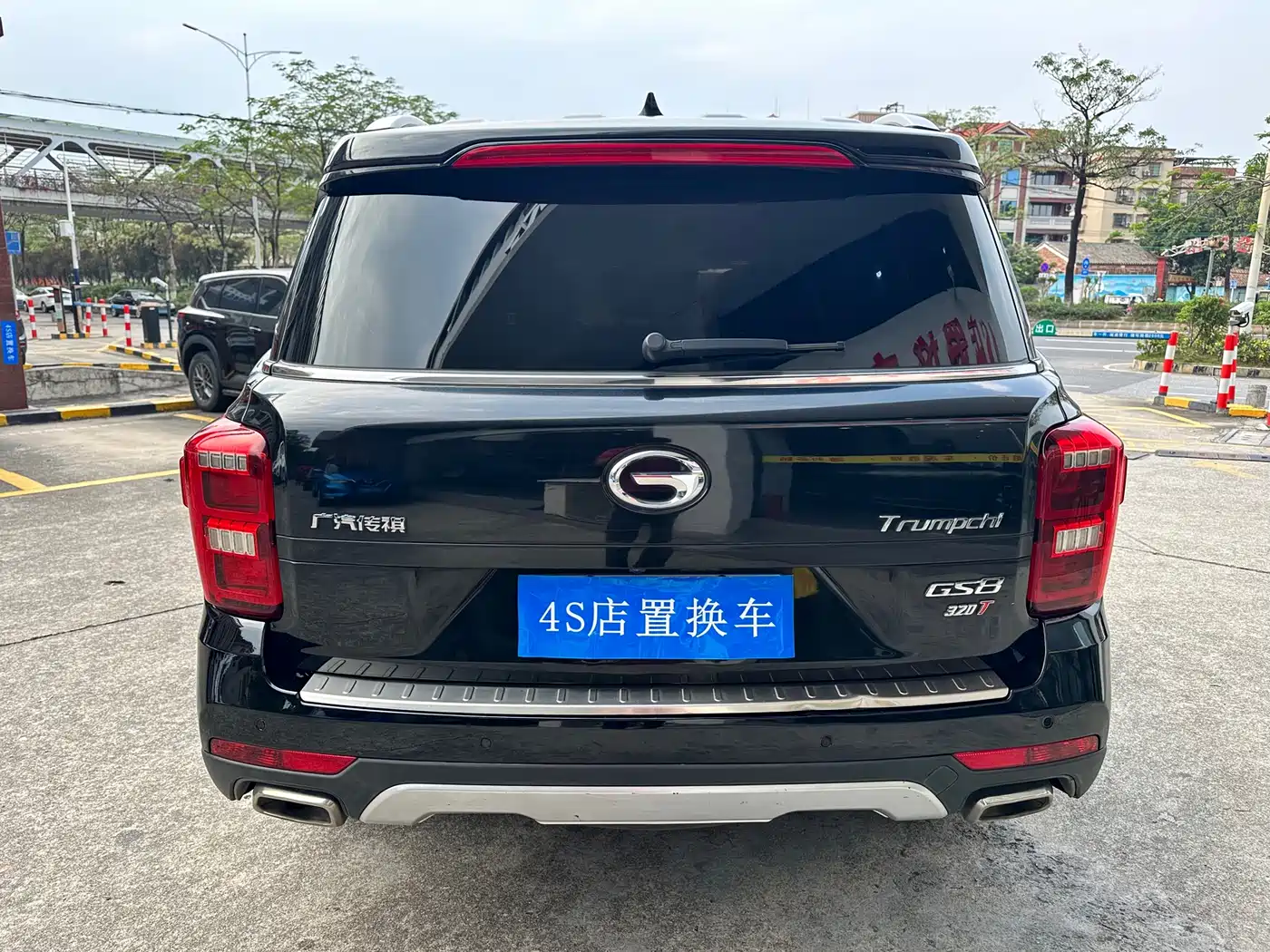 GAC Trumpchi Trumpchi GS8 2017 320T 2WD Luxury Smart Connect (7-seater) фото 5