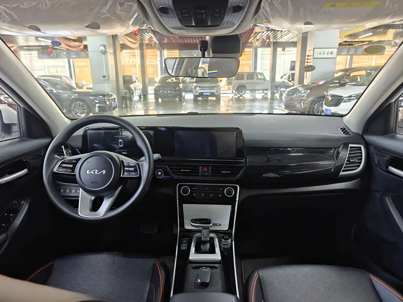 Kia Seltos 2026 1.5L IVT Luxury Edition фото 6