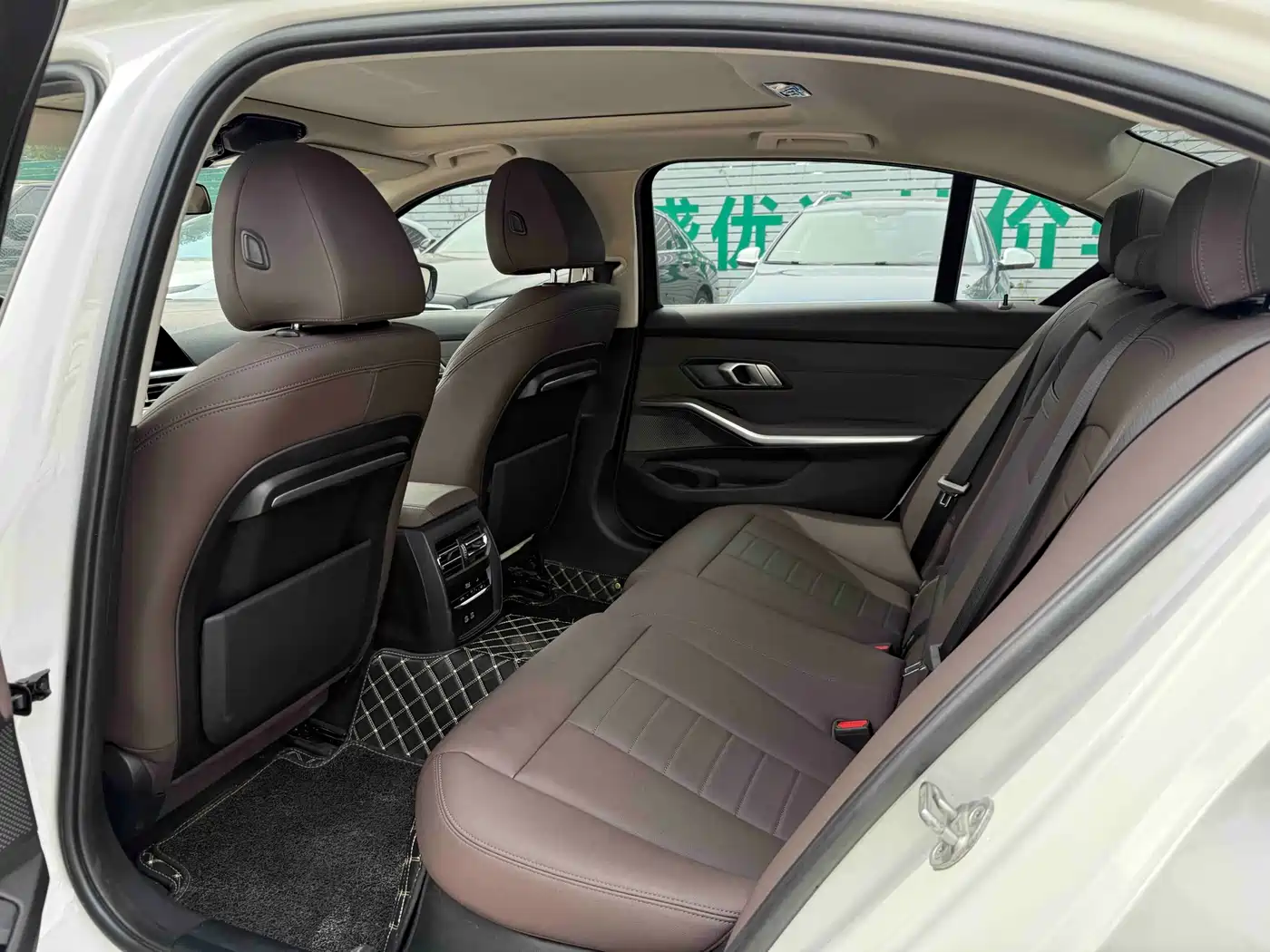 BMW 3 Series 2021 Second Facelift 320Li M Sport Package фото 5