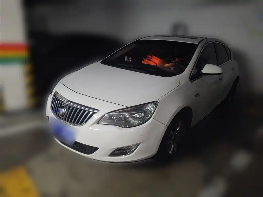 Buick Excelle 2014 XT 1.6L Automatic Fashion фото 2