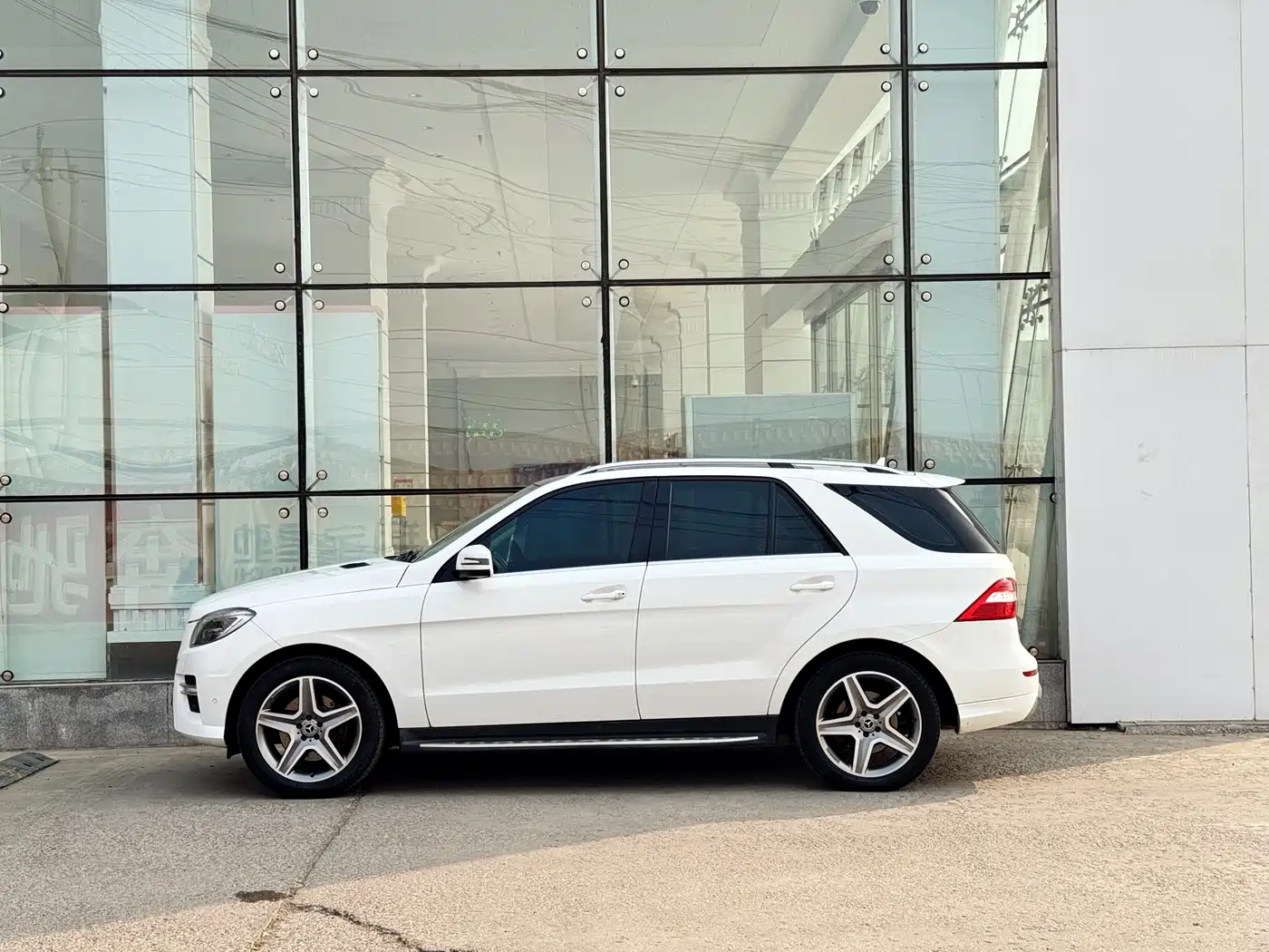 Mercedes-Benz M-Class 2014 ML 400 4MATIC Dynamic фото 8