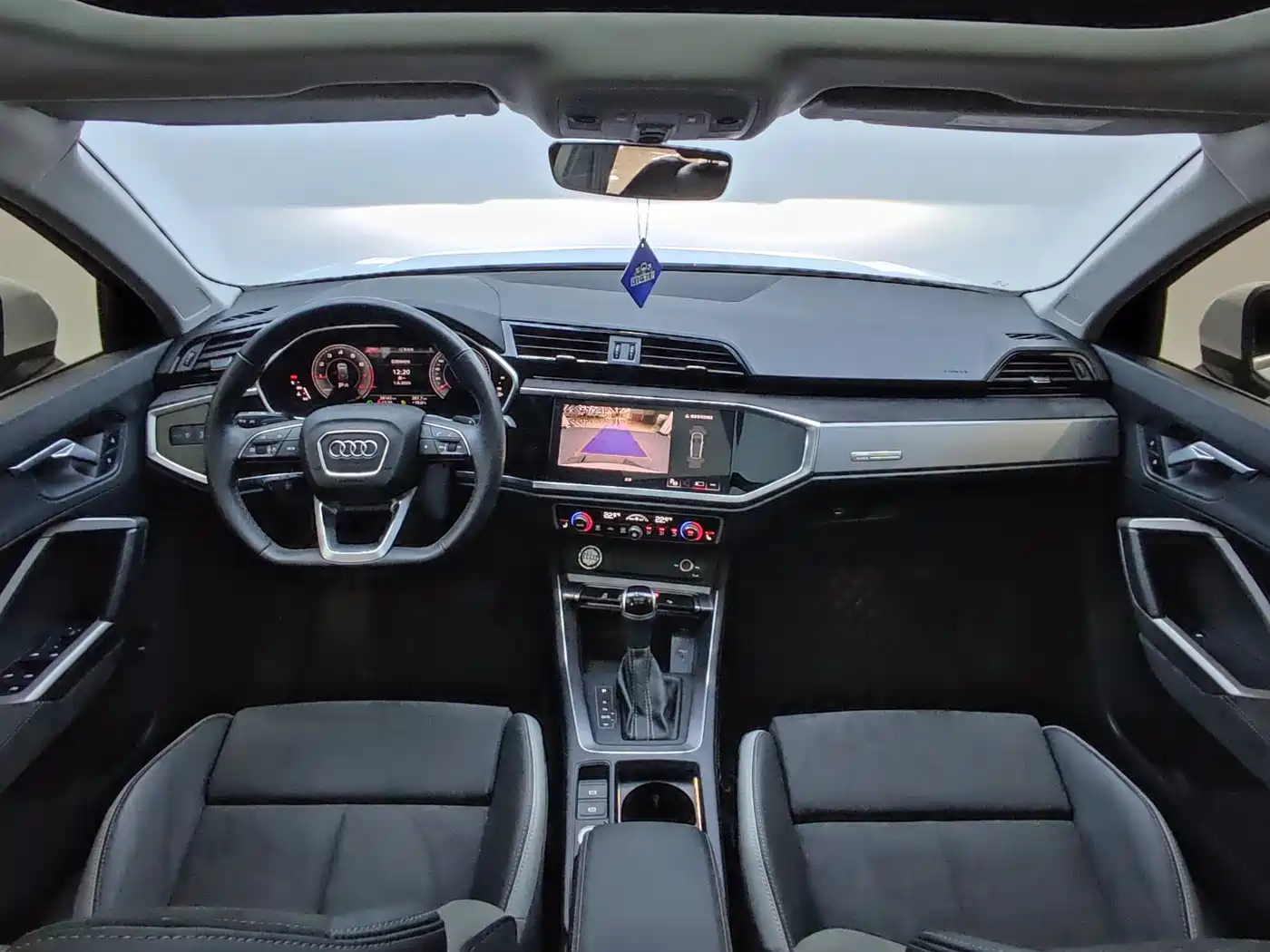 Audi Q3 2023 35 TFSI Fashion Dynamic (1.4T) фото 14